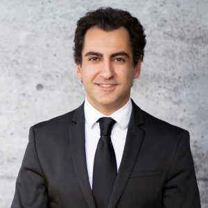 Dr. Reza Akef Dr. Reza Akef